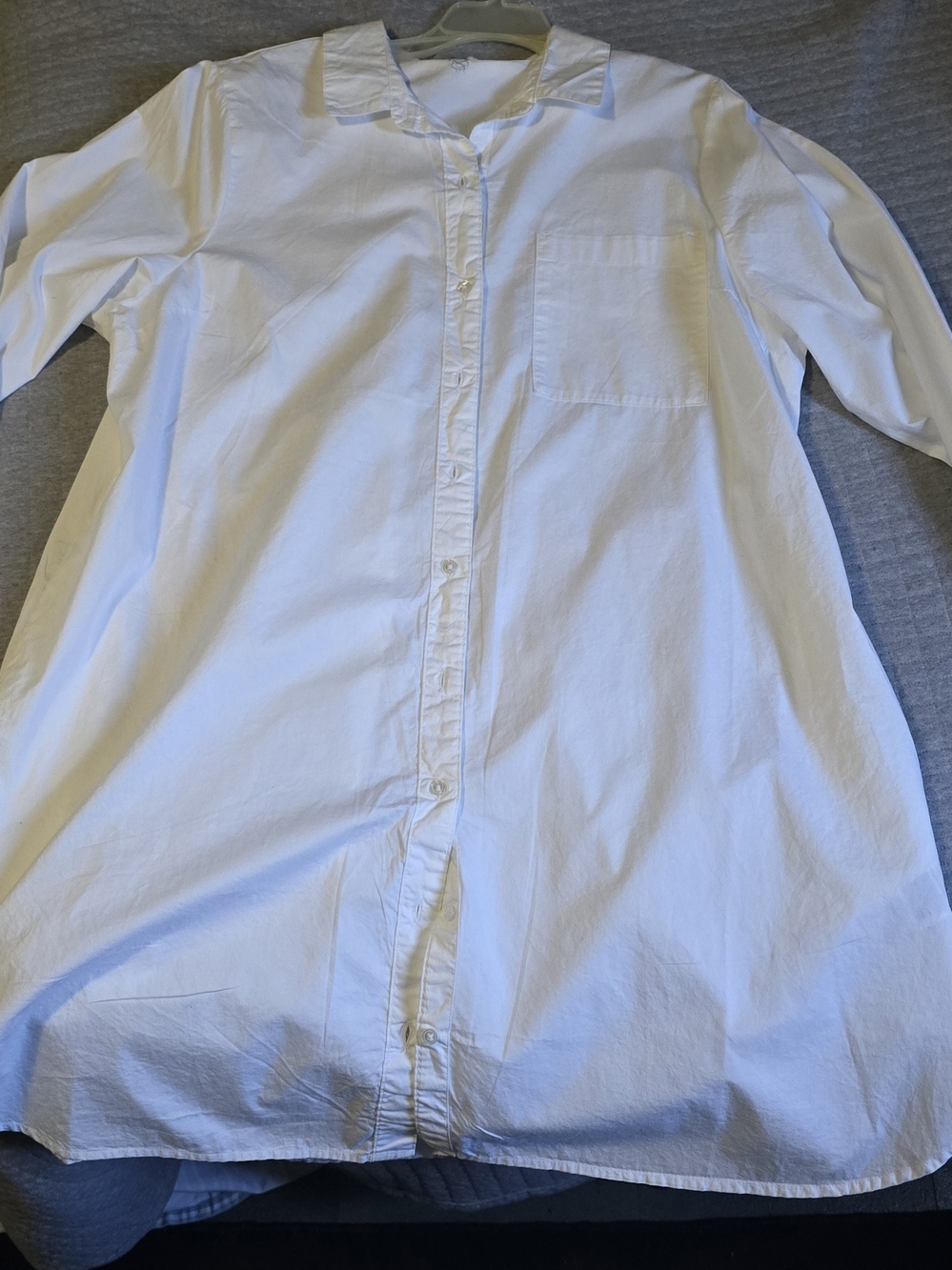 White Women's Long Button-Up  Shirt/ Tunic Old Navy